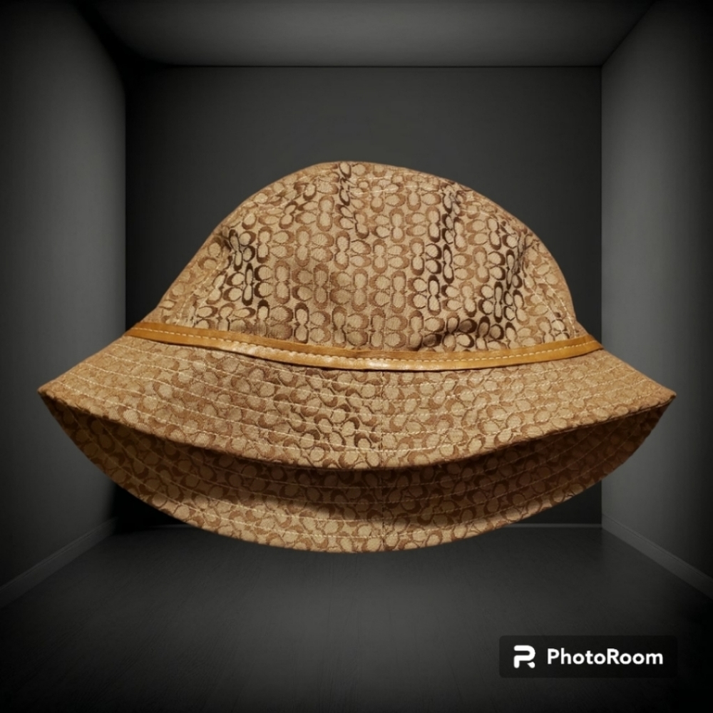 Coach bucket hat